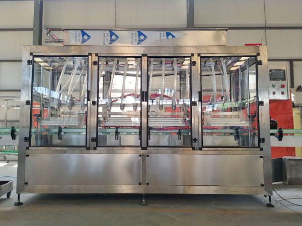 全自動(dòng)14頭直線灌裝機(jī)
